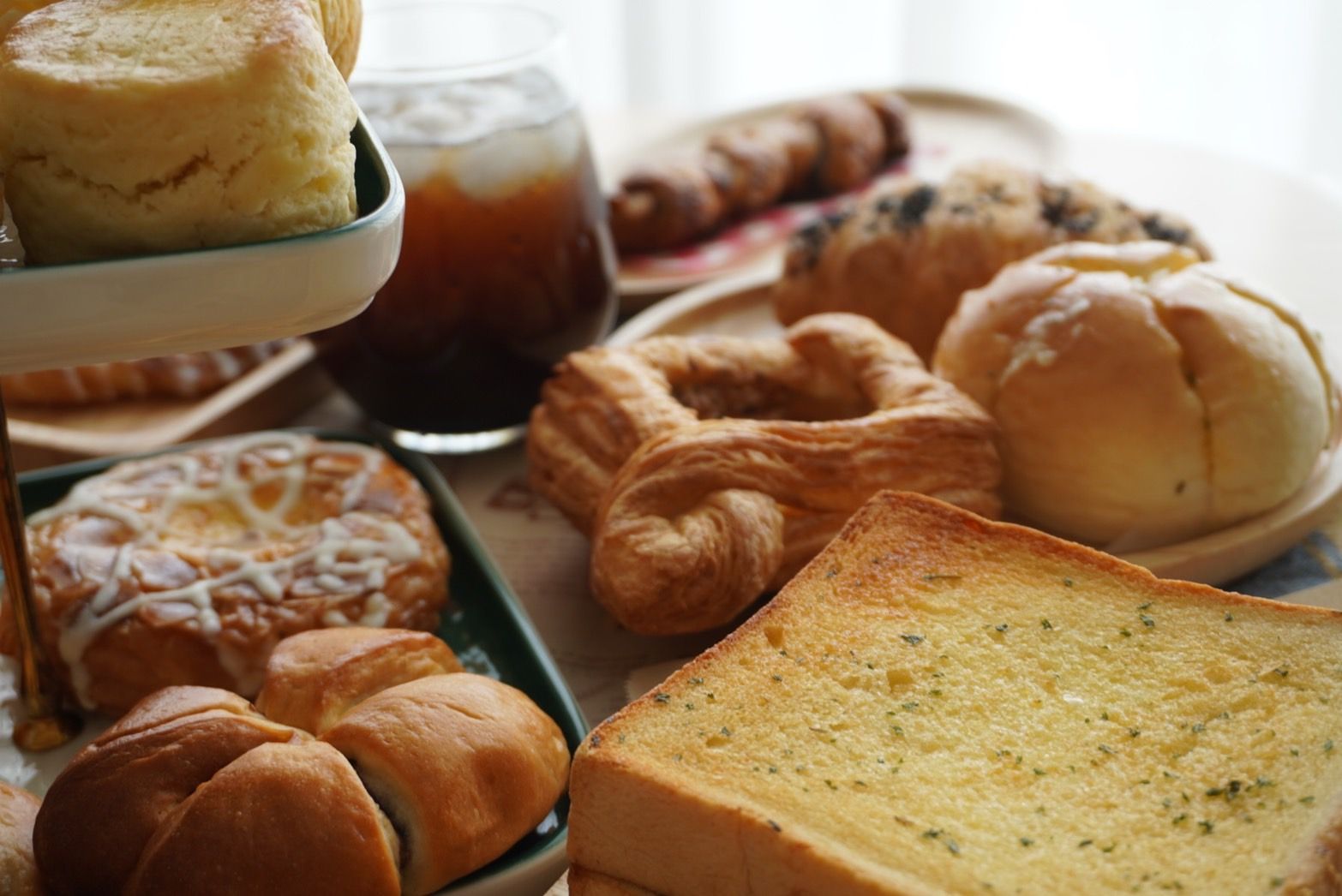 Bread & Bakery Surprise Box
