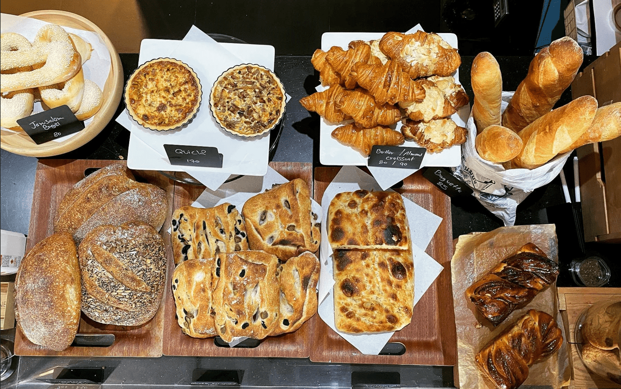 Nine Pastry
