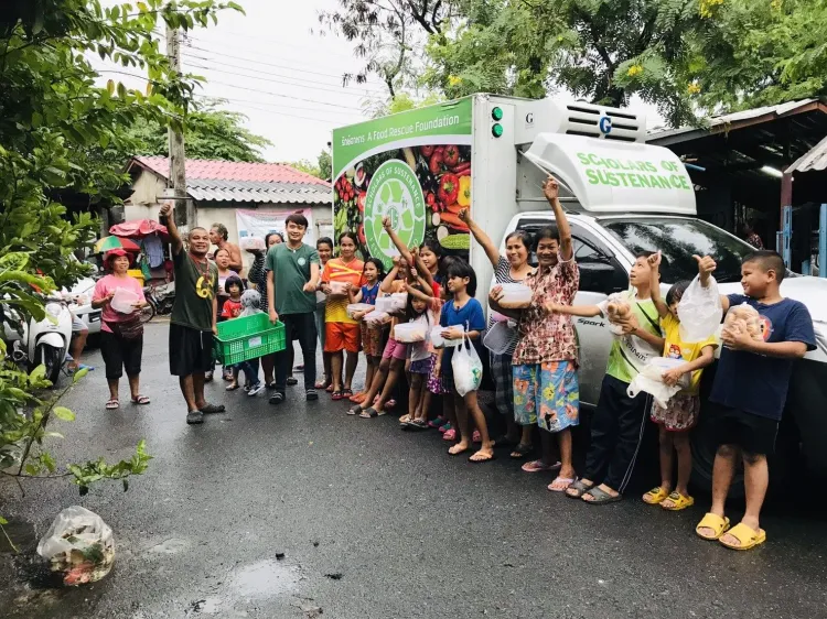 Offer 20 quality meals to people in need.