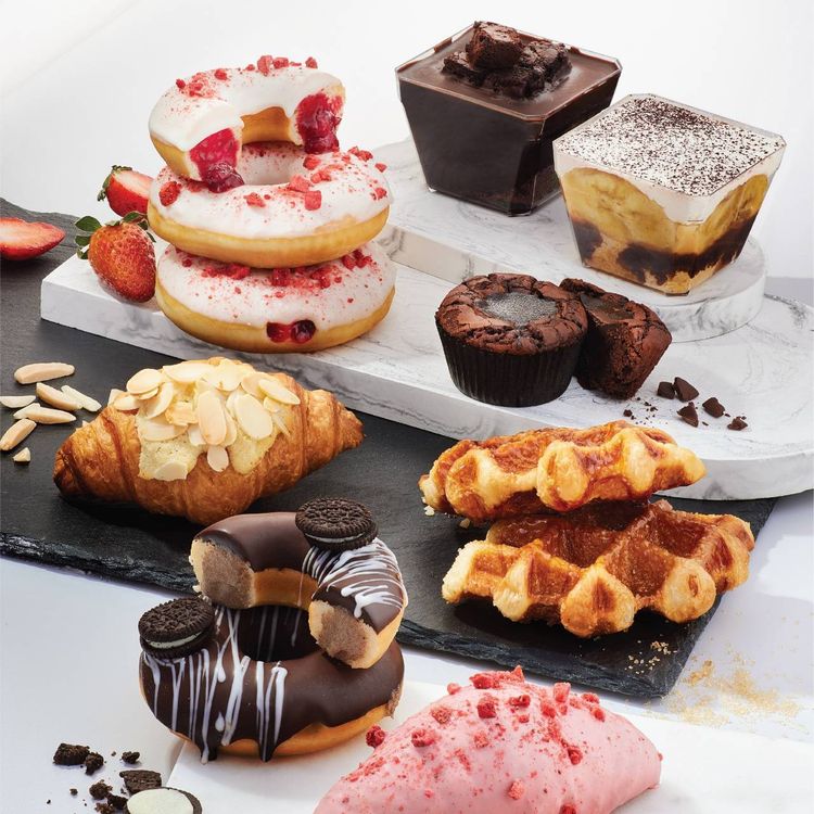 Saint Croissant Surprise Box (Chulalongkorn Hospital)